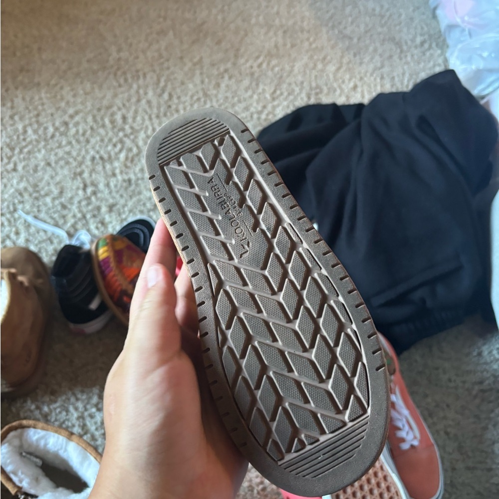 Koolaburra Ugg brown boots - Picture 4 of 9